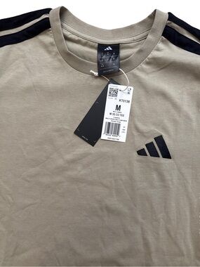 Adidas Men’s Tan & Black Striped Logo T-Shirt Size Medium NWTS Futbol/Soccer
